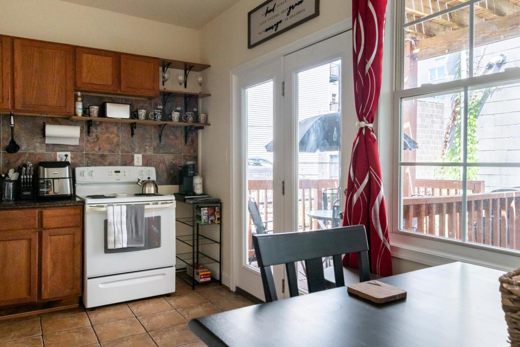 Cozy Apartment At Washington Dc! Sun Filled & Comfortable! Екстер'єр фото