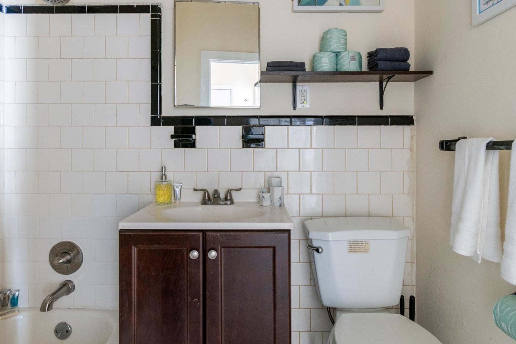 Cozy Apartment At Washington Dc! Sun Filled & Comfortable! Екстер'єр фото